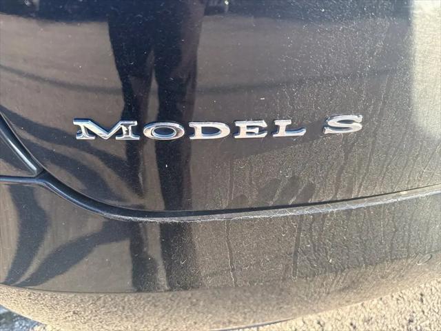 2016 Tesla Model S 90D