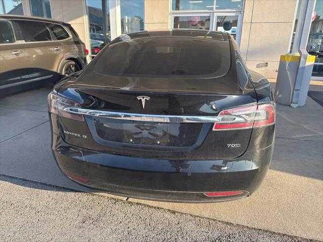 2016 Tesla Model S 90D