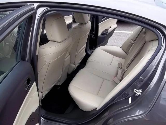 2013 Acura ILX 2.0L