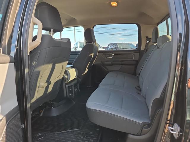 2019 Ram 1500 Big Horn/Lone Star Crew Cab 4x4 57 Box