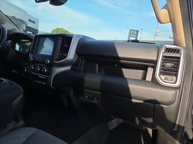 2019 Ram 1500 Big Horn/Lone Star Crew Cab 4x4 57 Box