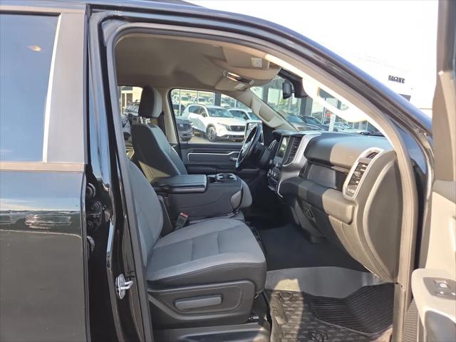 2019 Ram 1500 Big Horn/Lone Star Crew Cab 4x4 57 Box