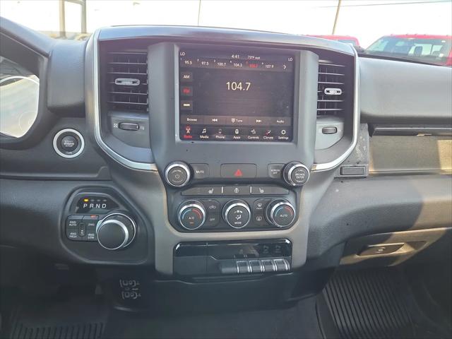2019 Ram 1500 Big Horn/Lone Star Crew Cab 4x4 57 Box