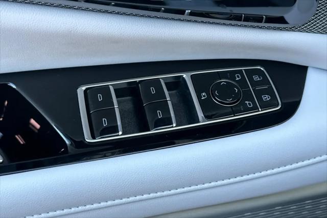 2027 Cadillac iQ Luxury