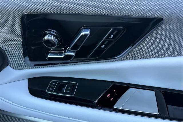 2027 Cadillac iQ Luxury