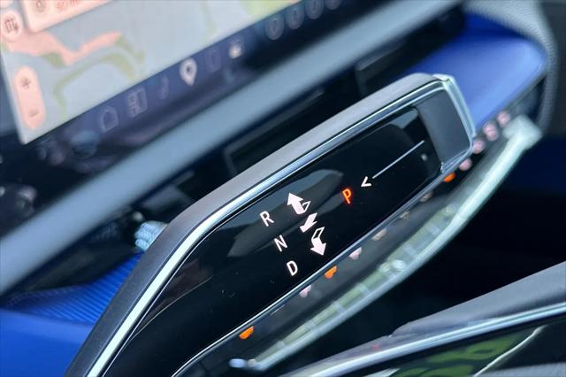 2027 Cadillac iQ Luxury