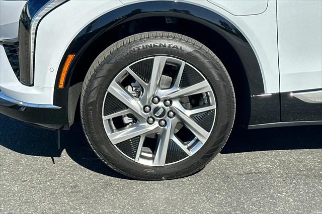 2027 Cadillac iQ Luxury