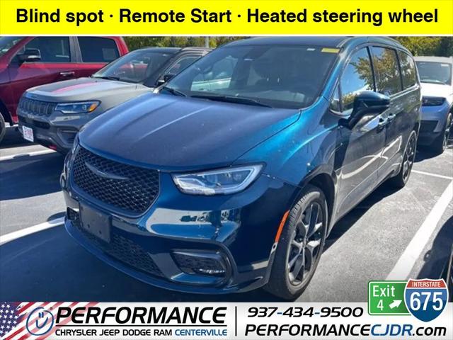 2023 Chrysler Pacifica Touring L AWD for sale in Centerville, OH