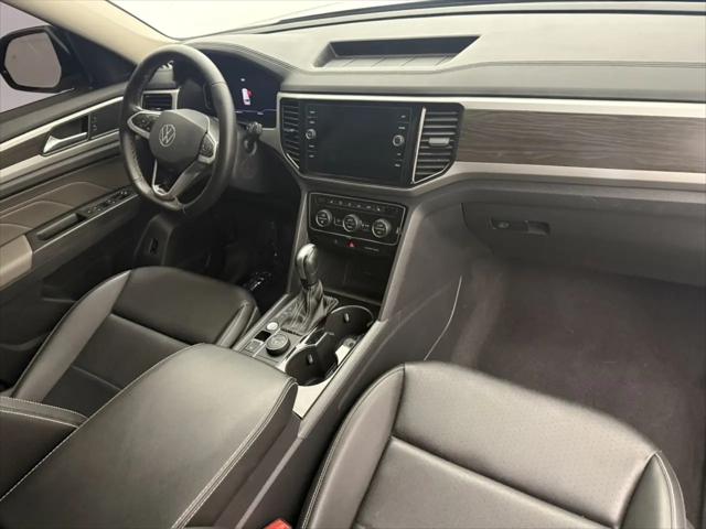 2023 Volkswagen Atlas 2.0T SE w/Technology