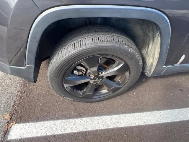 2015 Jeep Cherokee Latitude Altitude