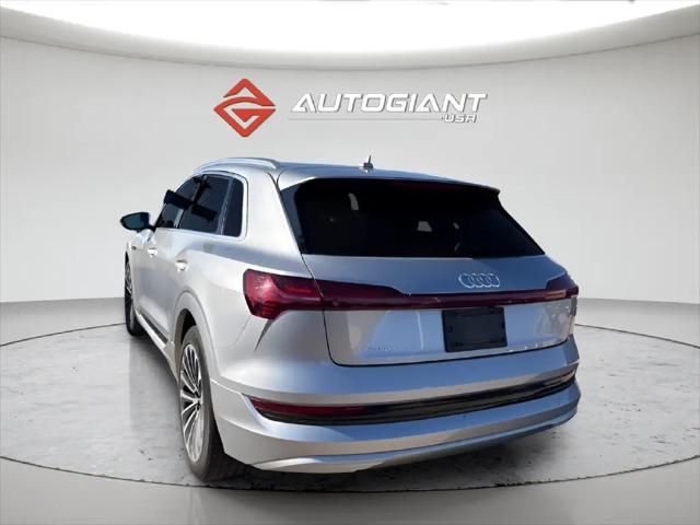 2019 Audi e-tron Premium Plus