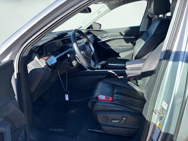2019 Audi e-tron Premium Plus
