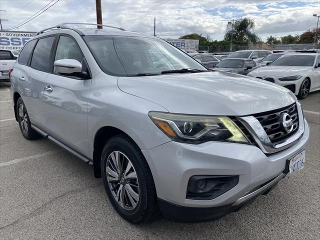 2017 Nissan Pathfinder S
