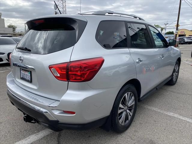 2017 Nissan Pathfinder S