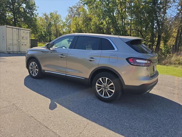 2019 Lincoln Nautilus Select