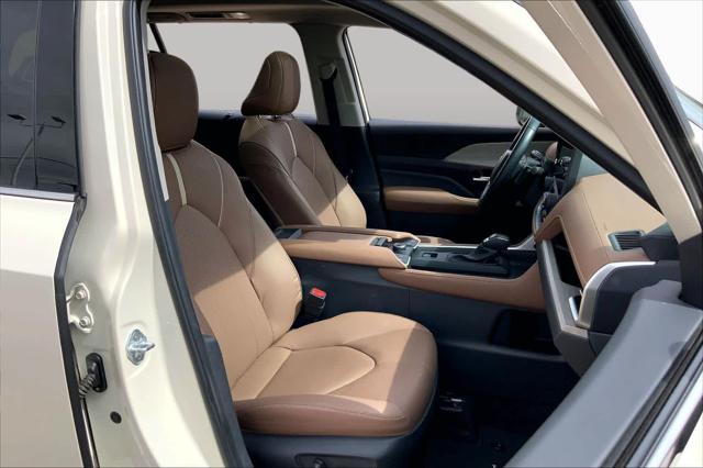 Used 2024 Toyota Grand Highlander Platinum For Sale in Lubbock, TX