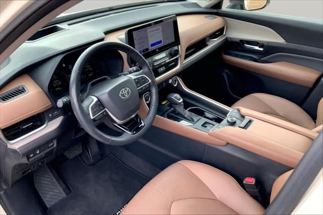 Used 2024 Toyota Grand Highlander Platinum For Sale in Lubbock, TX