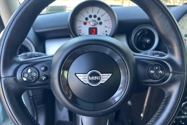 2013 MINI Hardtop Cooper