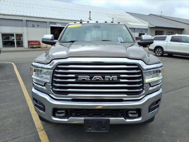 2020 Ram 3500 Laramie Longhorn Crew Cab 4x4 8 Box