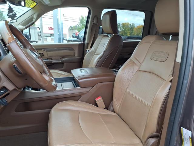2020 Ram 3500 Laramie Longhorn Crew Cab 4x4 8 Box