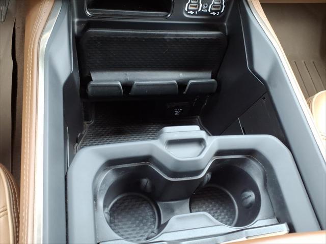 2020 Ram 3500 Laramie Longhorn Crew Cab 4x4 8 Box