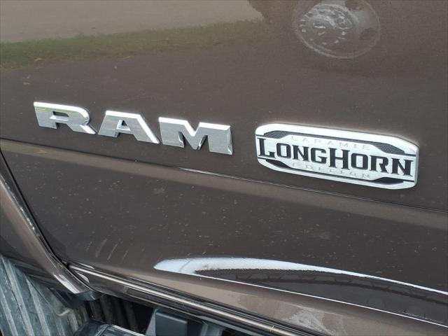 2020 Ram 3500 Laramie Longhorn Crew Cab 4x4 8 Box
