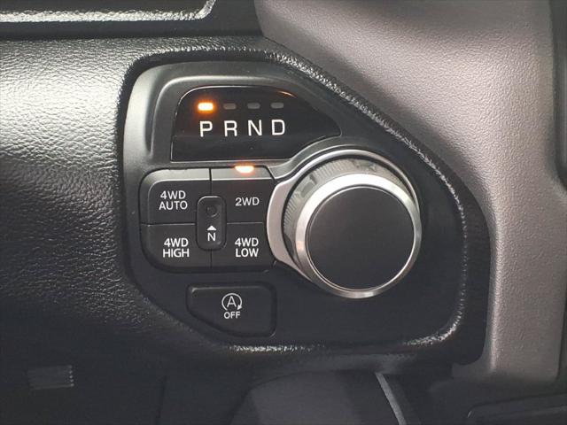2019 Ram 1500 Big Horn/Lone Star Crew Cab 4x4 57 Box