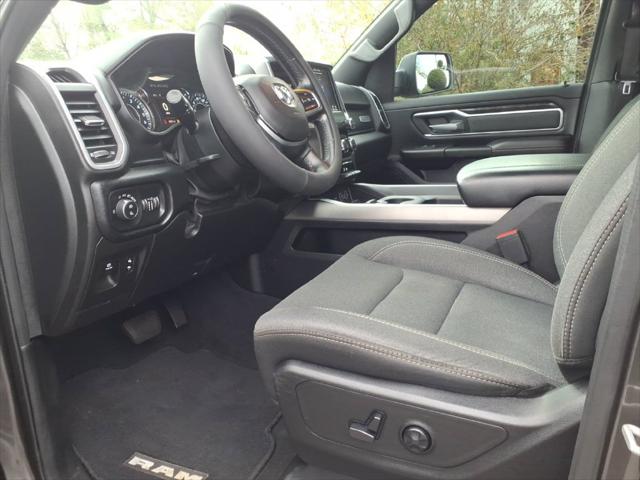 2019 Ram 1500 Big Horn/Lone Star Crew Cab 4x4 57 Box