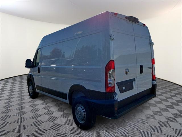2027 Ram ProMaster Cargo Van Tradesman