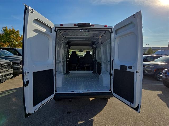 2027 Ram ProMaster Cargo Van Tradesman