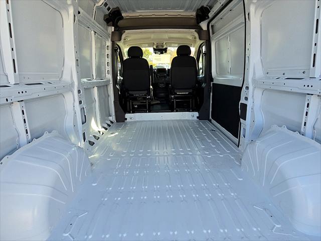 2027 Ram ProMaster Cargo Van Tradesman