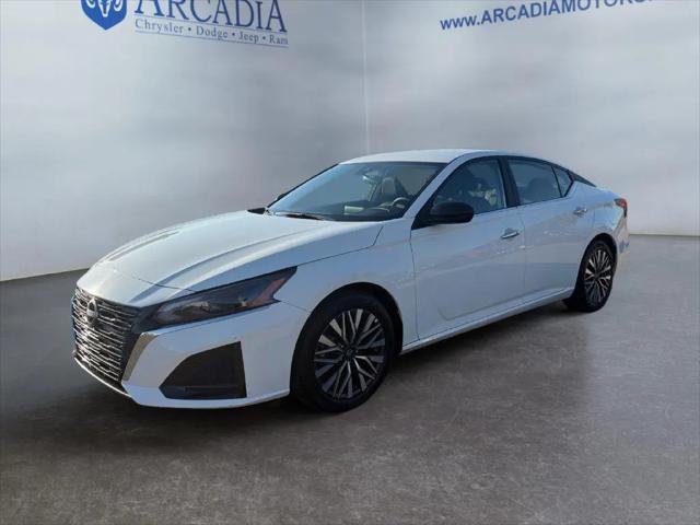 2025 Nissan Altima SV FWD for sale in Arcadia, WI