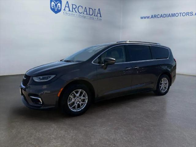 2021 Chrysler Pacifica Touring L for sale in Arcadia, WI
