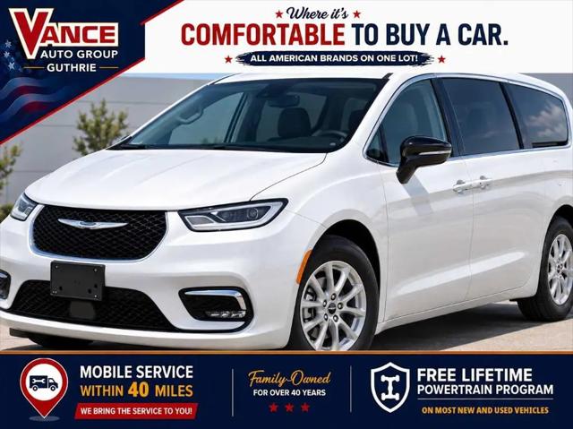 2024 Chrysler Pacifica Touring L for sale in Guthrie, OK