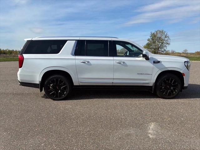 2022 GMC Yukon XL 4WD Denali for sale in Forest Lake, MN
