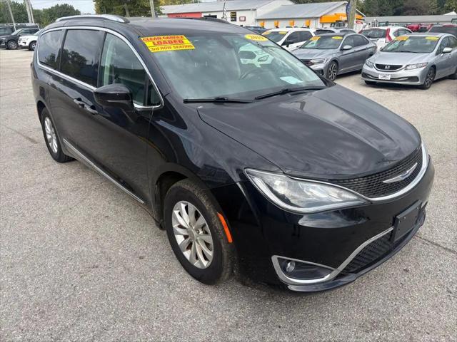 2019 Chrysler Pacifica Touring L for sale in Lafayette, IN