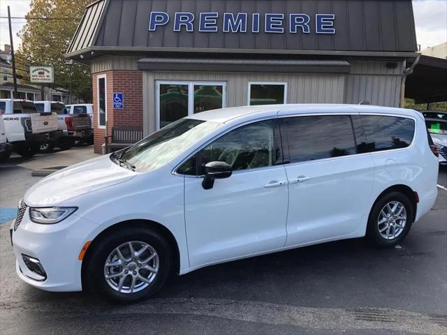 2024 Chrysler Pacifica Touring L for sale in Washington, PA