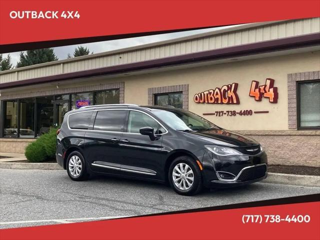 2018 Chrysler Pacifica Touring L for sale in Ephrata, PA