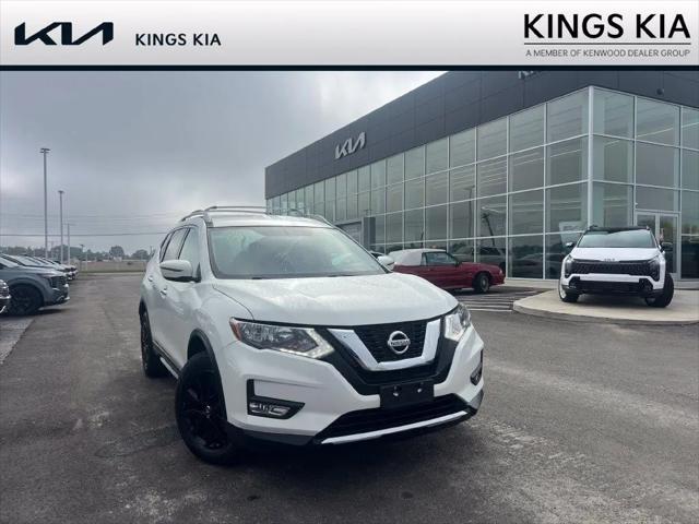 2017 Nissan Rogue SV for sale in Cin, OH