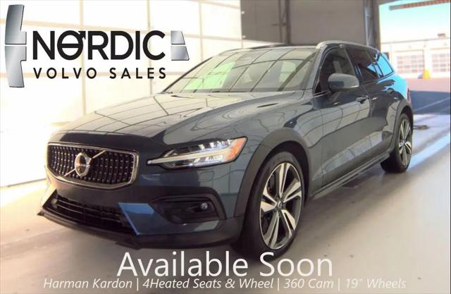 2025 Volvo V60 Cross Country Plus, B5 AWD Gas mild hybrid for sale in Portland, OR