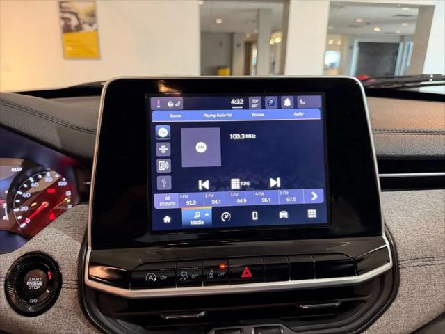 2025 Jeep Compass Latitude 4x4