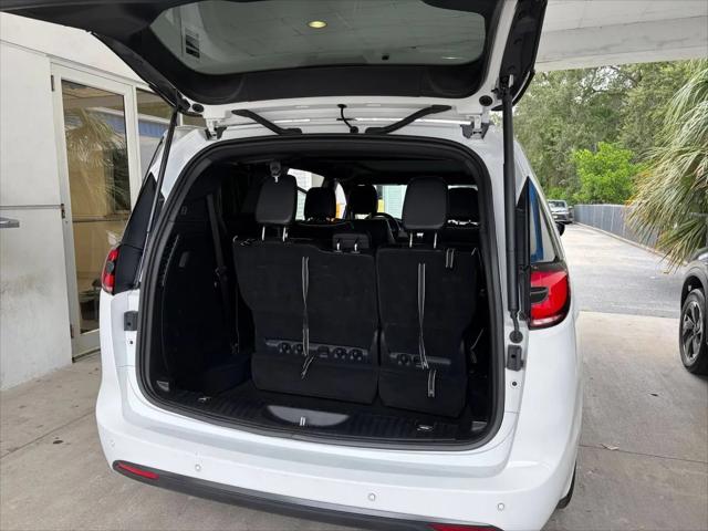 2025 Chrysler Pacifica Limited