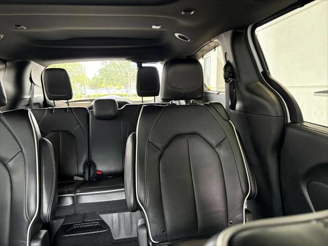 2025 Chrysler Pacifica Limited