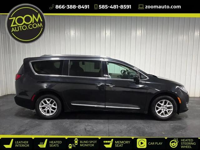 2020 Chrysler Pacifica Touring L for sale in Oakfield, NY