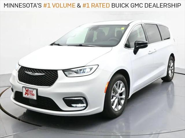 2026 Chrysler Pacifica Limited for sale in Monticello, MN