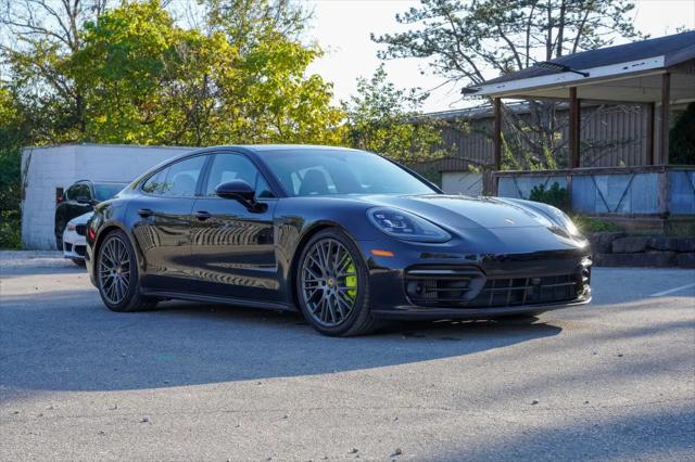 2023 Porsche Panamera E-Hybrid 4
