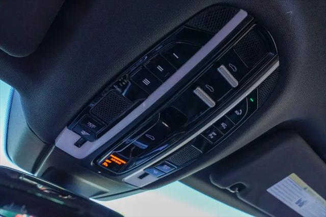 2023 Porsche Panamera E-Hybrid 4