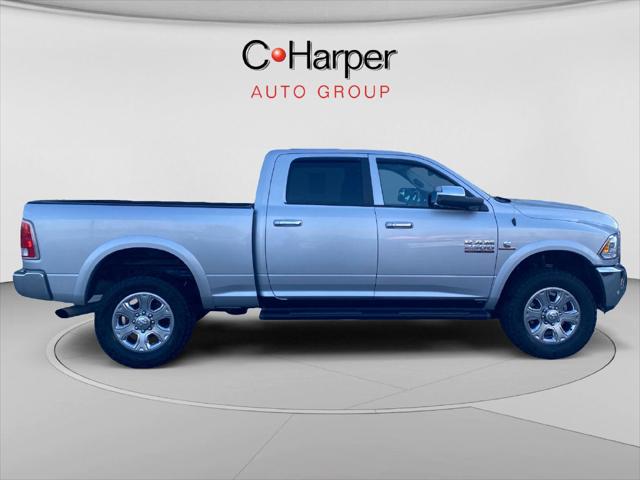 2017 RAM 2500 Laramie Crew Cab 4x4 64 Box