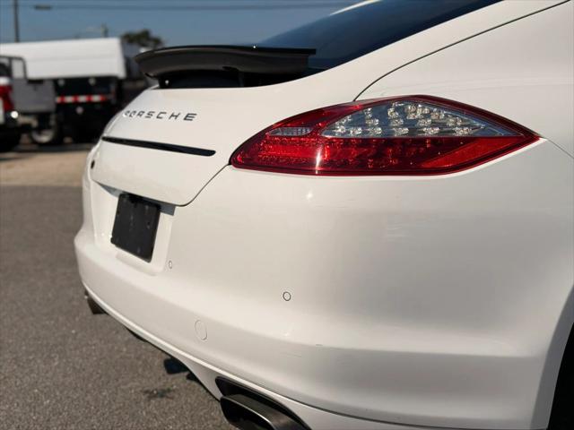 2012 Porsche Panamera 4