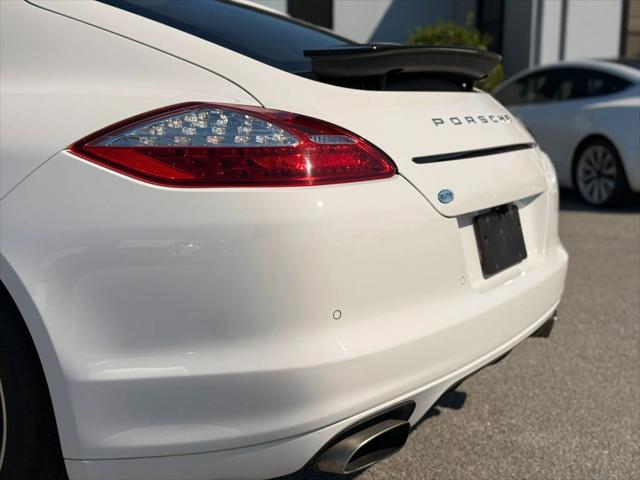 2012 Porsche Panamera 4
